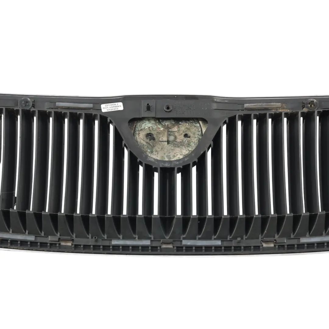 Skoda Octavia II Kühlergrill Mitte Oben Vorne Zierleiste Abdeckung - SKU 1Z0853668-2 - Teilenummer 1Z0853668