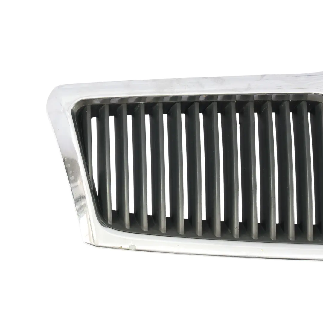 Centre Upper Front Grille Radiator Trim Panel Cover to Skoda Octavia II with Part number 1Z0853668 Skoda Octavia II Centre Upper Front Grille Radiator Trim Panel Cover - SKU 1Z0853668-2 - Part number 1Z0853668