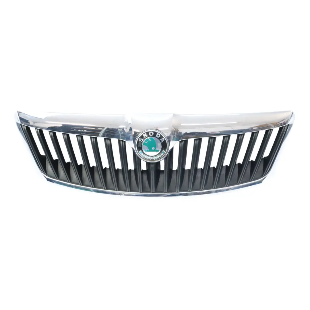 Mk2 Grill Atrapa Chłodnicy Przedniej Chromowana do Skoda Octavia o numerze 1Z0853651C Skoda Octavia Mk2 Grill Atrapa Chłodnicy Przedniej Chromowana - SKU 1Z0853651C-1 - Numer Części 1Z0853651C