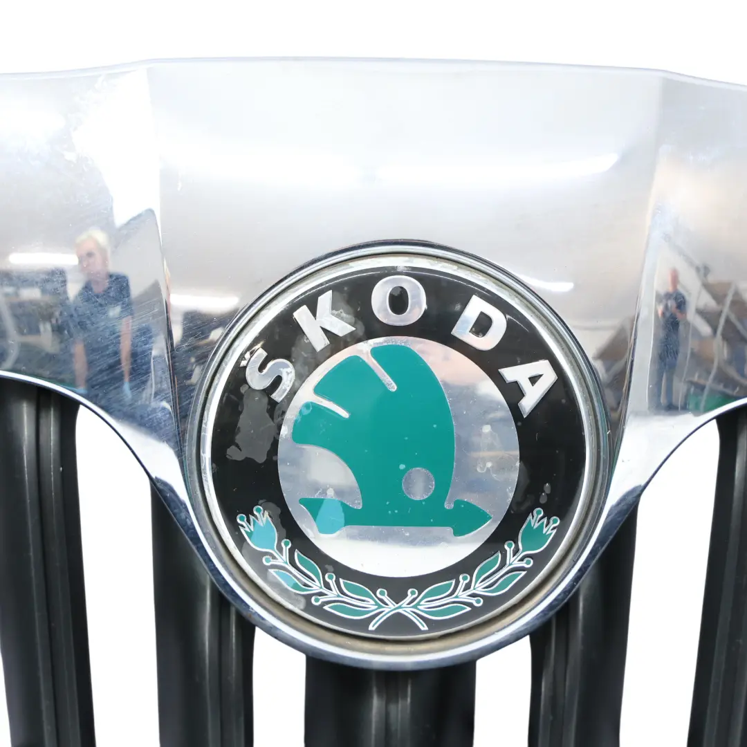 Skoda Octavia Mk2 Hood Bonnet Radiator Front Grille Trim Panel Chrome - SKU 1Z0853651C-1 - Part number 1Z0853651C
