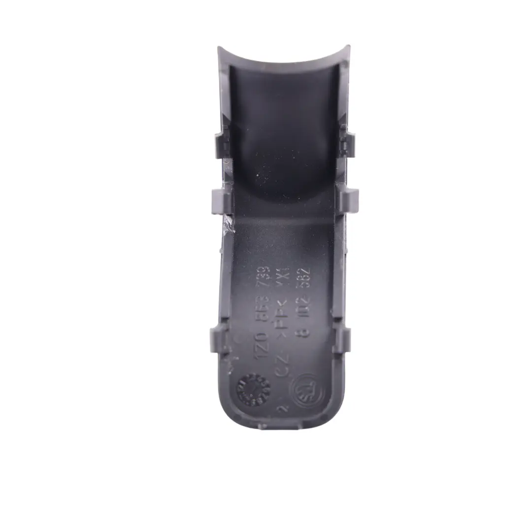 1Z Yeti 5L Pokrywa Konsoli Środkowej Onyx do Skoda Octavia o numerze 1Z0863739 Skoda Octavia 1Z Yeti 5L Pokrywa Konsoli Środkowej Onyx - SKU 1Z0863739 - Numer Części 1Z0863739