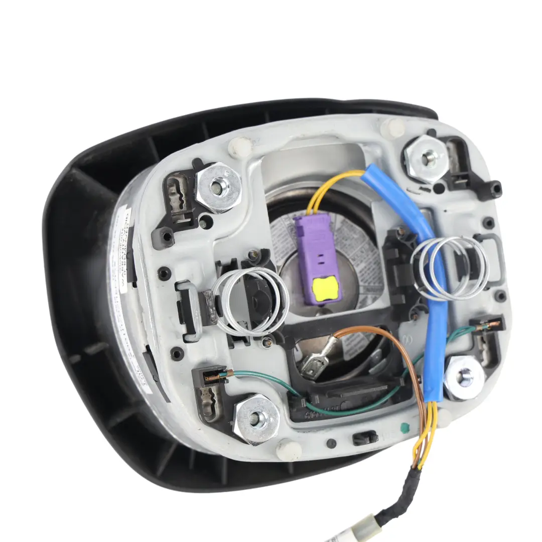 1Z Yeti 5L Superb B6 Steering Wheel Air Module to Skoda Octavia with Part number 1Z0880201AK Skoda Octavia 1Z Yeti 5L Superb B6 Steering Wheel Air Module - SKU 1Z0880201AK-1 - Part number 1Z0880201AK