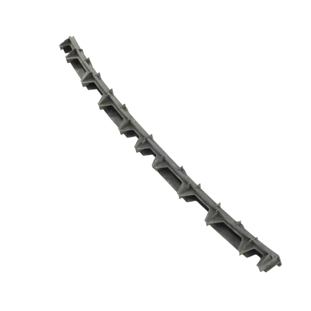 Mk2 1Z Estate Rear Bumper Mount Support Guide Bracket to Skoda Octavia with Part number 1Z9807863 Skoda Octavia Mk2 1Z Estate Rear Bumper Mount Support Guide Bracket - SKU 1Z9807863 - Part number 1Z9807863