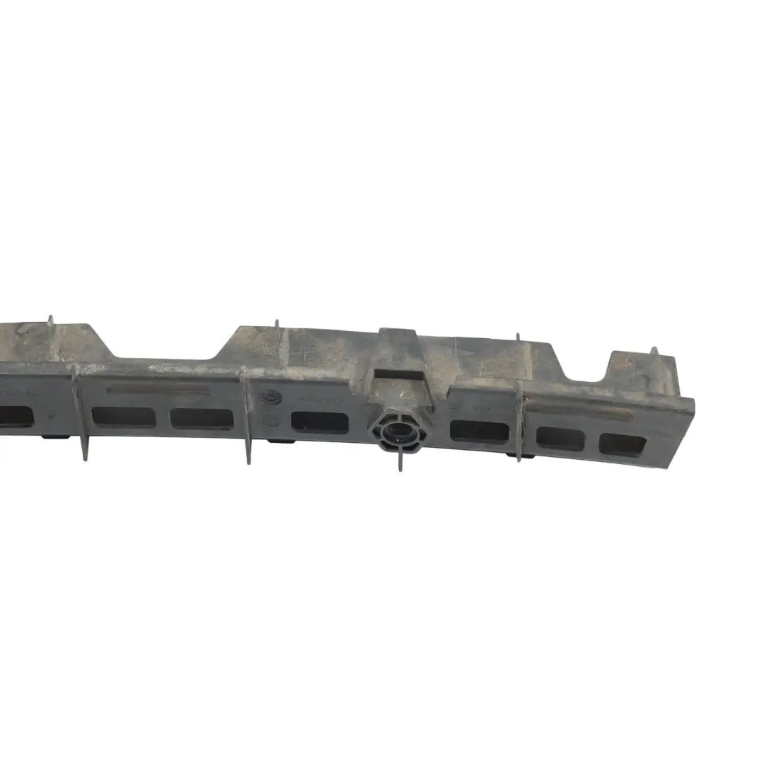 Skoda Octavia Mk2 1Z Giardinetta Staffa Guida Paraurti Posteriore - SKU 1Z9807863 - Numero di parte 1Z9807863
