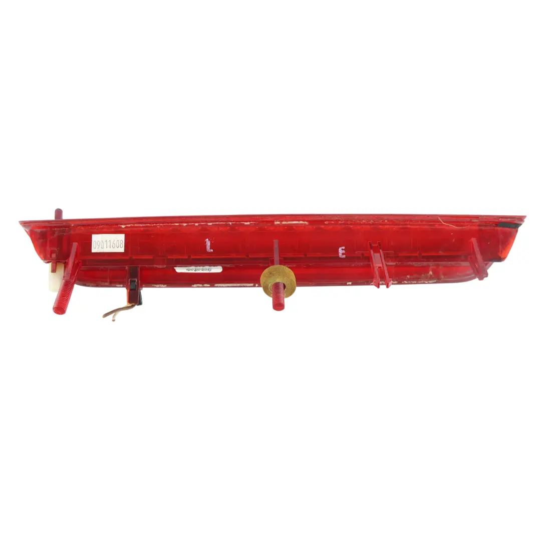 Mk2 Vrs Combi Terza Luce Stop Alta per Skoda Octavia con numero di parte 1Z9945097B Skoda Octavia Mk2 Vrs Combi Terza Luce Stop Alta - SKU 1Z9945097B - Numero di parte 1Z9945097B