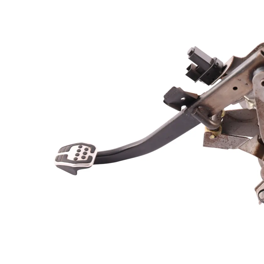 Mk3 ST-Line Clutch Pedal 1.5L Petrol BV61-7B633-PE to Ford Focus with Part number 2018612 Ford Focus Mk3 ST-Line Clutch Pedal 1.5L Petrol BV61-7B633-PE - SKU RHD-2018612 - Part number 2018612