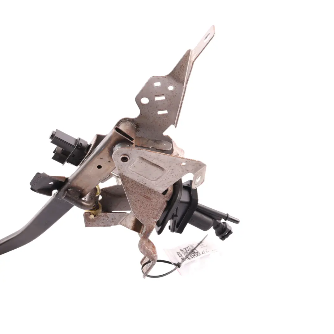 Mk3 ST-Line Clutch Pedal 1.5L Petrol BV61-7B633-PE to Ford Focus with Part number 2018612 Ford Focus Mk3 ST-Line Clutch Pedal 1.5L Petrol BV61-7B633-PE - SKU RHD-2018612 - Part number 2018612