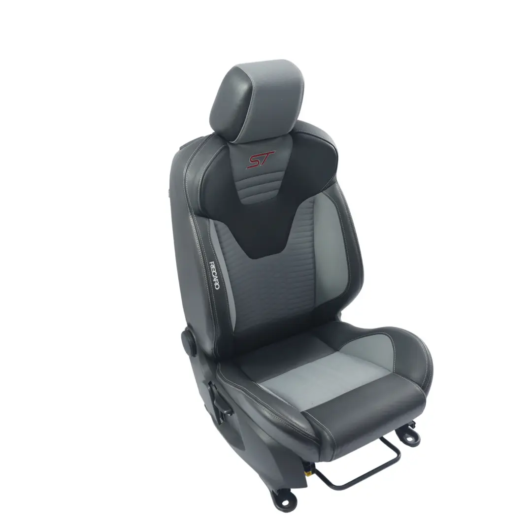 Ford Fiesta Mk7 ST Recaro Vordersitz Sitzheizung Rechts Stoff Leder Schwarz Grau - SKU 2050445-1 - Teilenummer 2050445