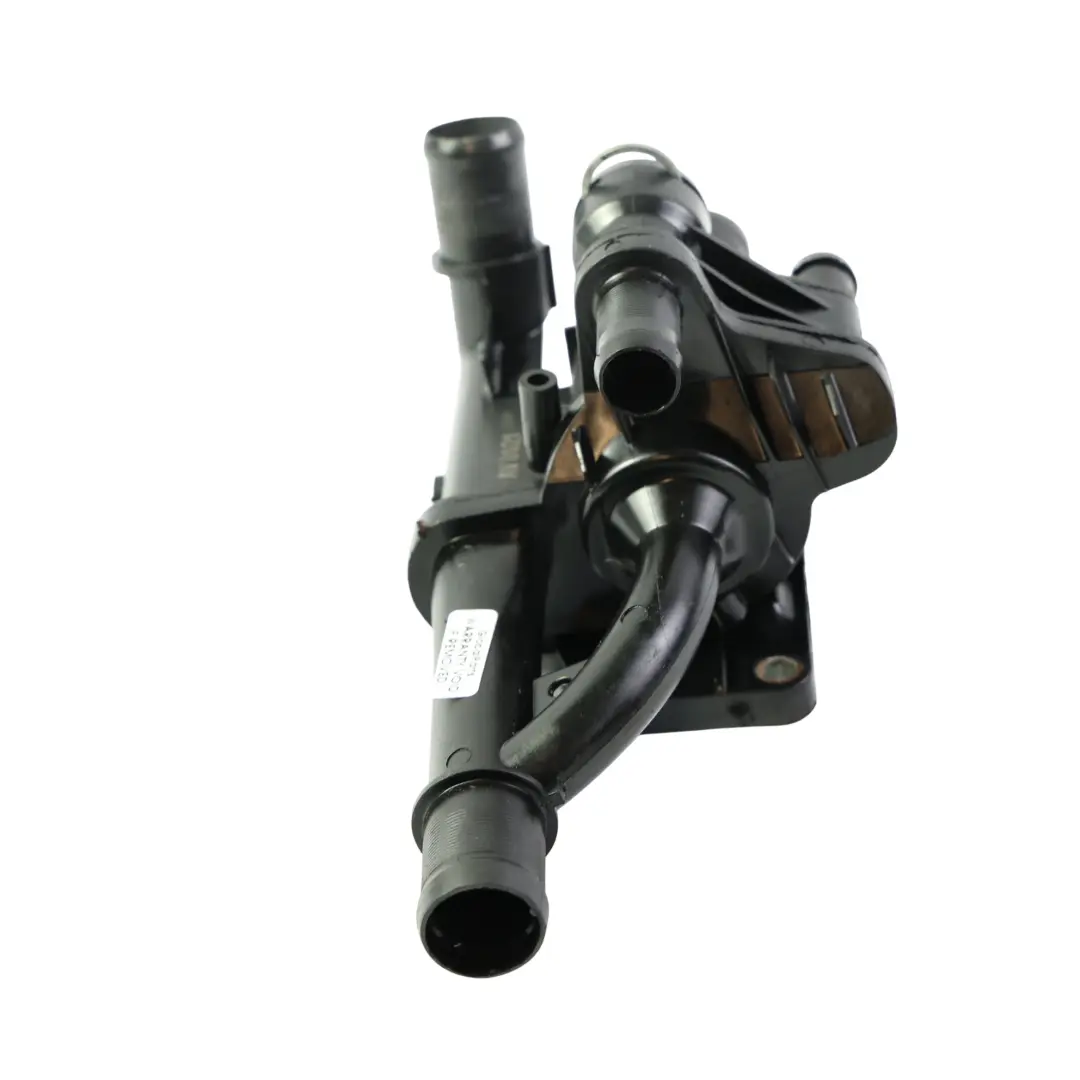 Mk3 Scatola Termostato Tubo TDCi Diesel 9M5Q-8A586-DA per Ford Fiesta Mk7 Focus con numero di parte 2078986 Ford Fiesta Mk7 Focus Mk3 Scatola Termostato Tubo TDCi Diesel 9M5Q-8A586-DA - SKU 2078986 - Numero di parte 2078986