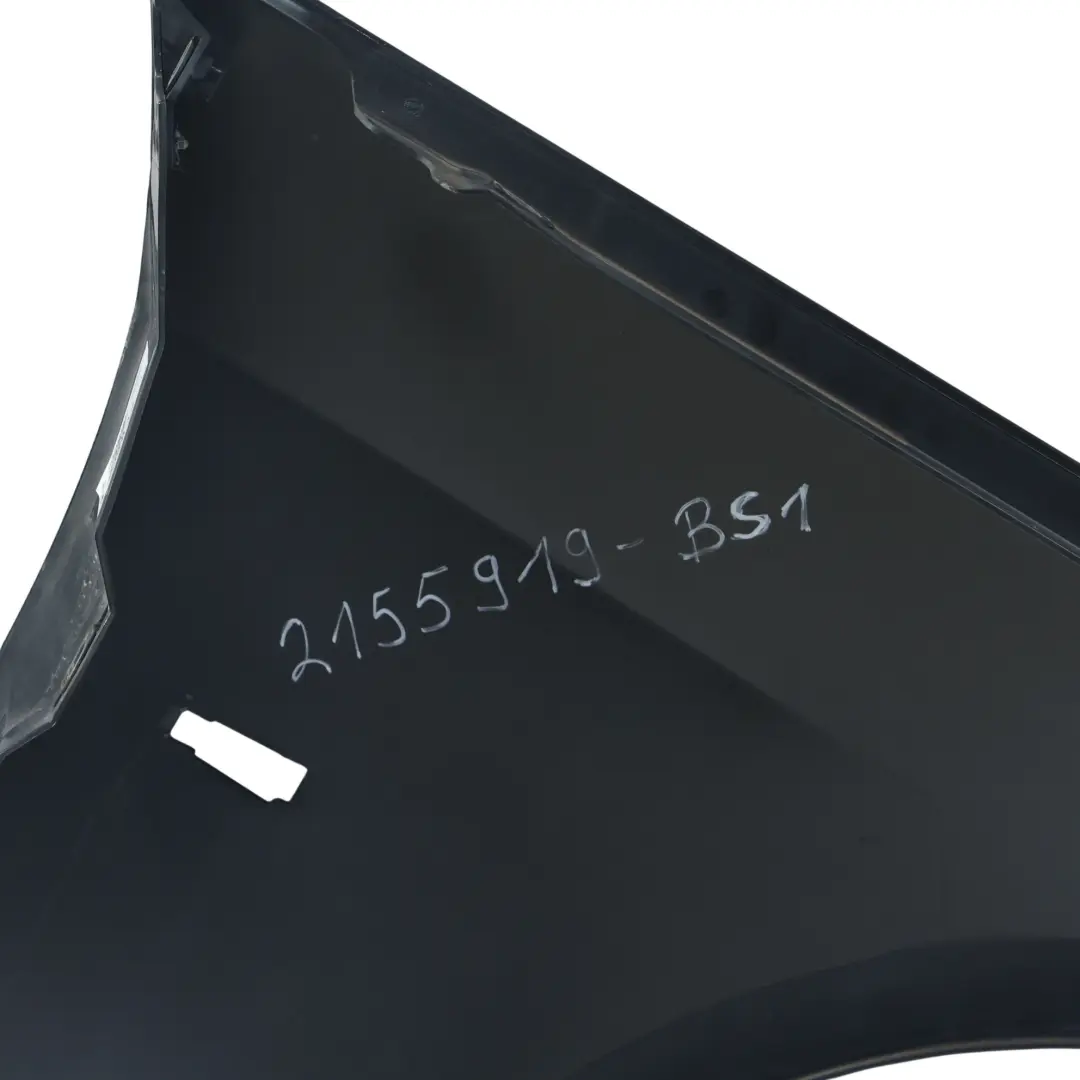 Panneau Laterale a L'Avant Gauche Garde-Boue Black Sapphire - 475 pour BMW E92 E93 à propos du numéro de pièce 2155919 BMW E92 E93 Panneau Laterale a L'Avant Gauche Garde-Boue Black Sapphire - 475 - SKU 2155919-BS1 - Numéro de pièce 2155919