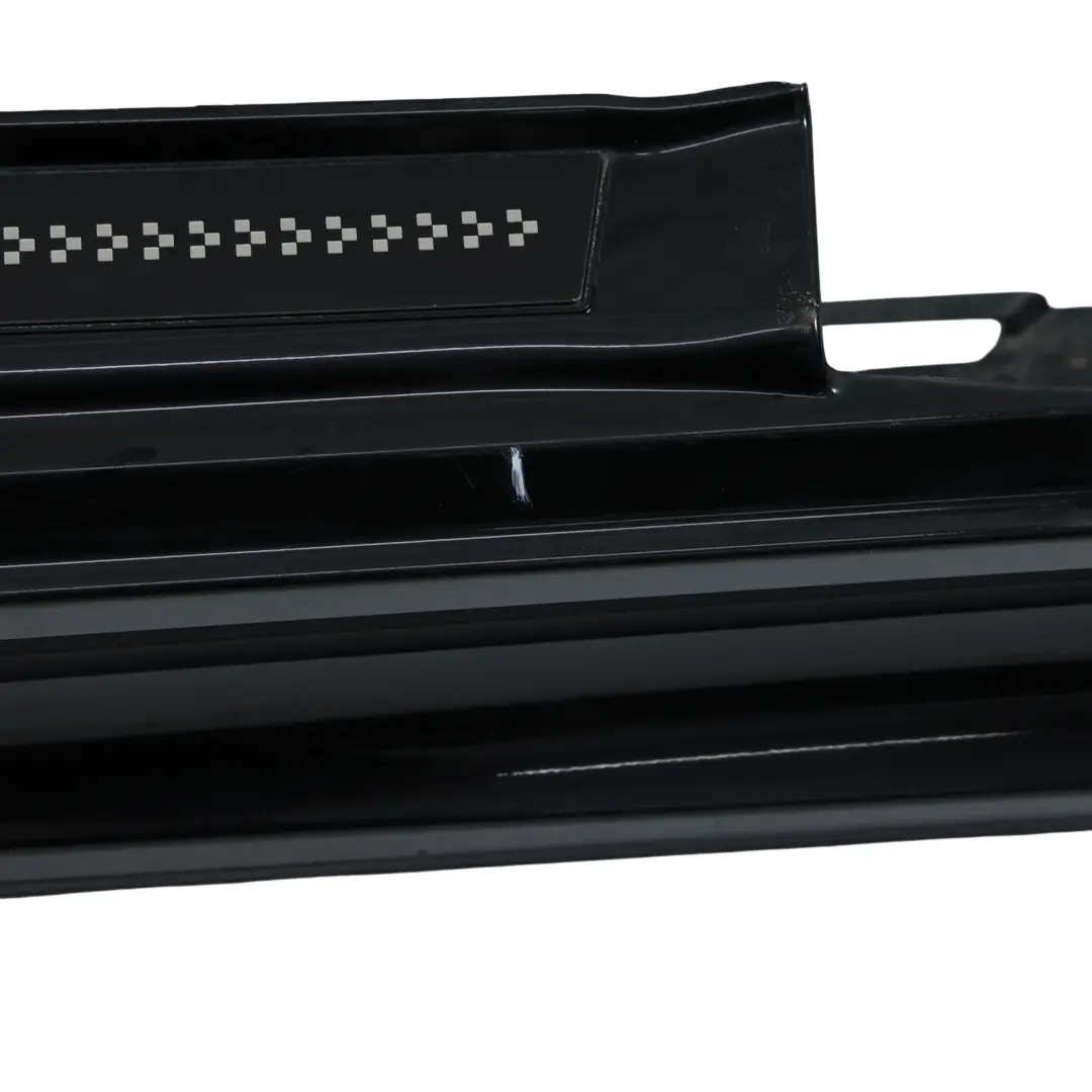 Türschweller Links Midnight Schwarz Metallic A94 für Mini R56 R57 JCW mit Teilenummer 2156417 Mini R56 R57 JCW Türschweller Links Midnight Schwarz Metallic A94 - SKU 2156417-MNB1 - Teilenummer 2156417