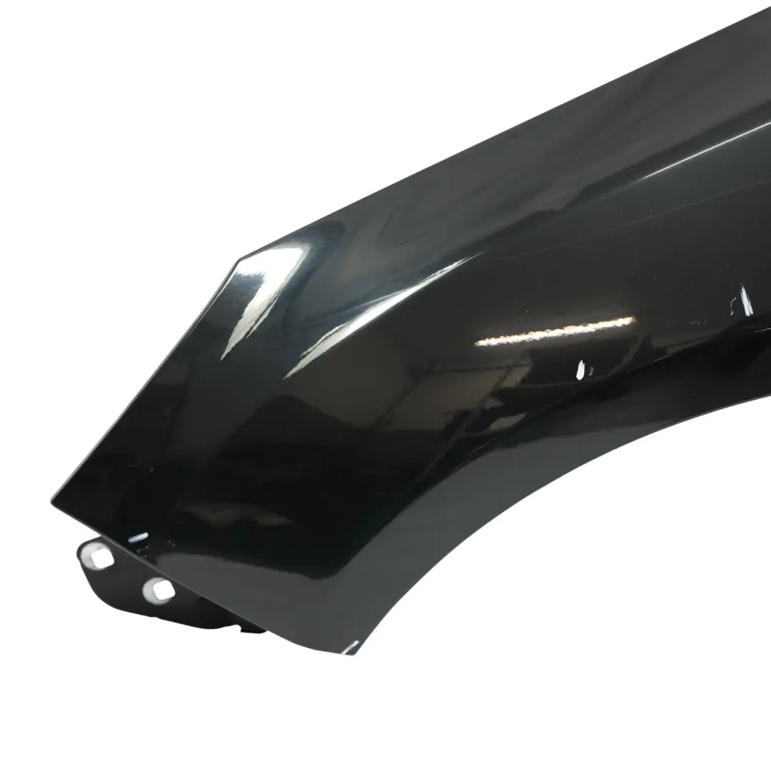 Mk3 Kotflügel Vorne Links Panther Schwarz Metallic D9 für Ford Focus mit Teilenummer 2171304 Ford Focus Mk3 Kotflügel Vorne Links Panther Schwarz Metallic D9 - SKU 2171304-PBL1 - Teilenummer 2171304