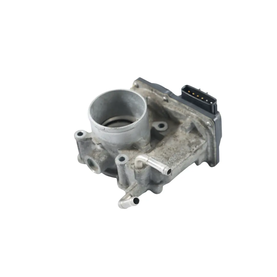 Przepustnica Powietrza 1.3 Benzyna do Toyota Yaris P9 o numerze 2203047010 Toyota Yaris P9 Przepustnica Powietrza 1.3 Benzyna - SKU 2203047010 - Numer Części 2203047010
