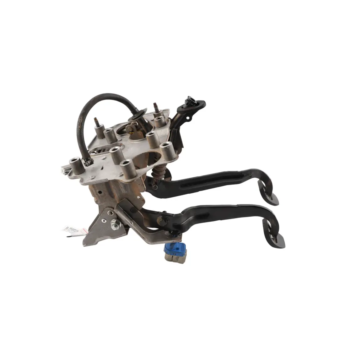 Mk8 Clutch Brake Pedal Box Assembly Panel Manual to Ford Transit Custom with Part number 2337281 Ford Transit Custom Mk8 Clutch Brake Pedal Box Assembly Panel Manual - SKU 2337281-1 - Part number 2337281