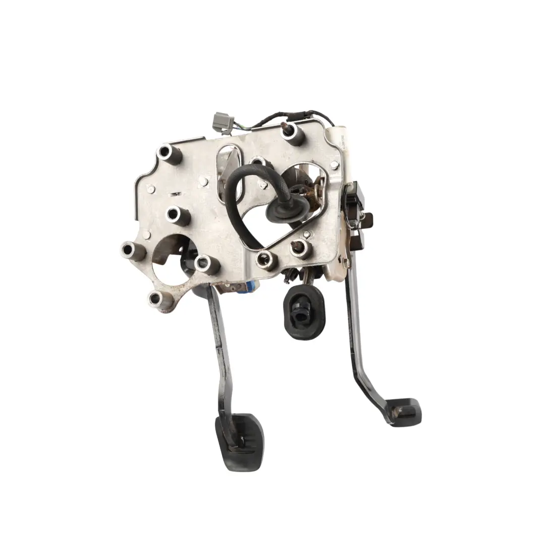 Mk8 Clutch Brake Pedal Box Assembly Panel Manual to Ford Transit Custom with Part number 2337281 Ford Transit Custom Mk8 Clutch Brake Pedal Box Assembly Panel Manual - SKU 2337281-1 - Part number 2337281