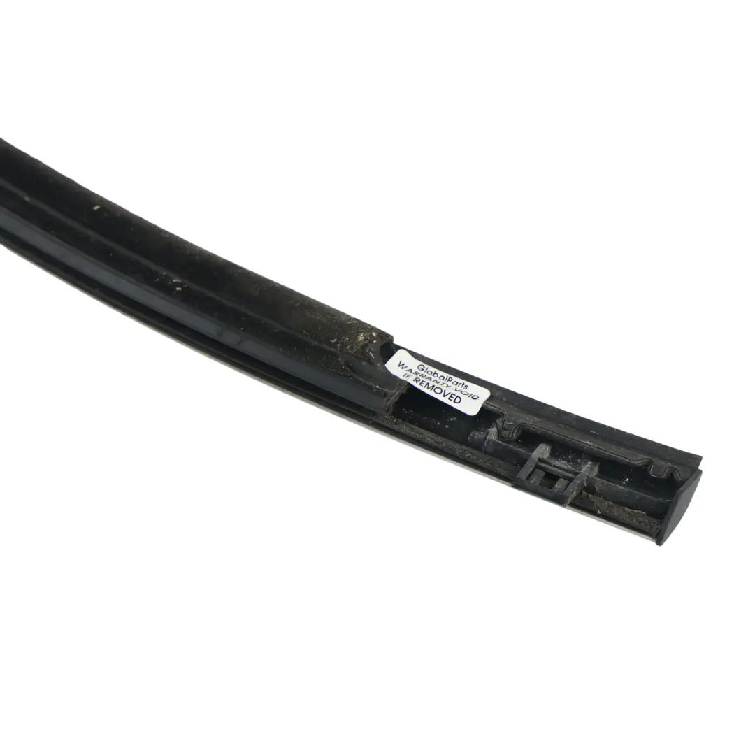 Ford Fiesta Mk8 Moldura Cromada Junta Puerta Trasera Derecha - SKU 2338060 - Número de pieza 2338060