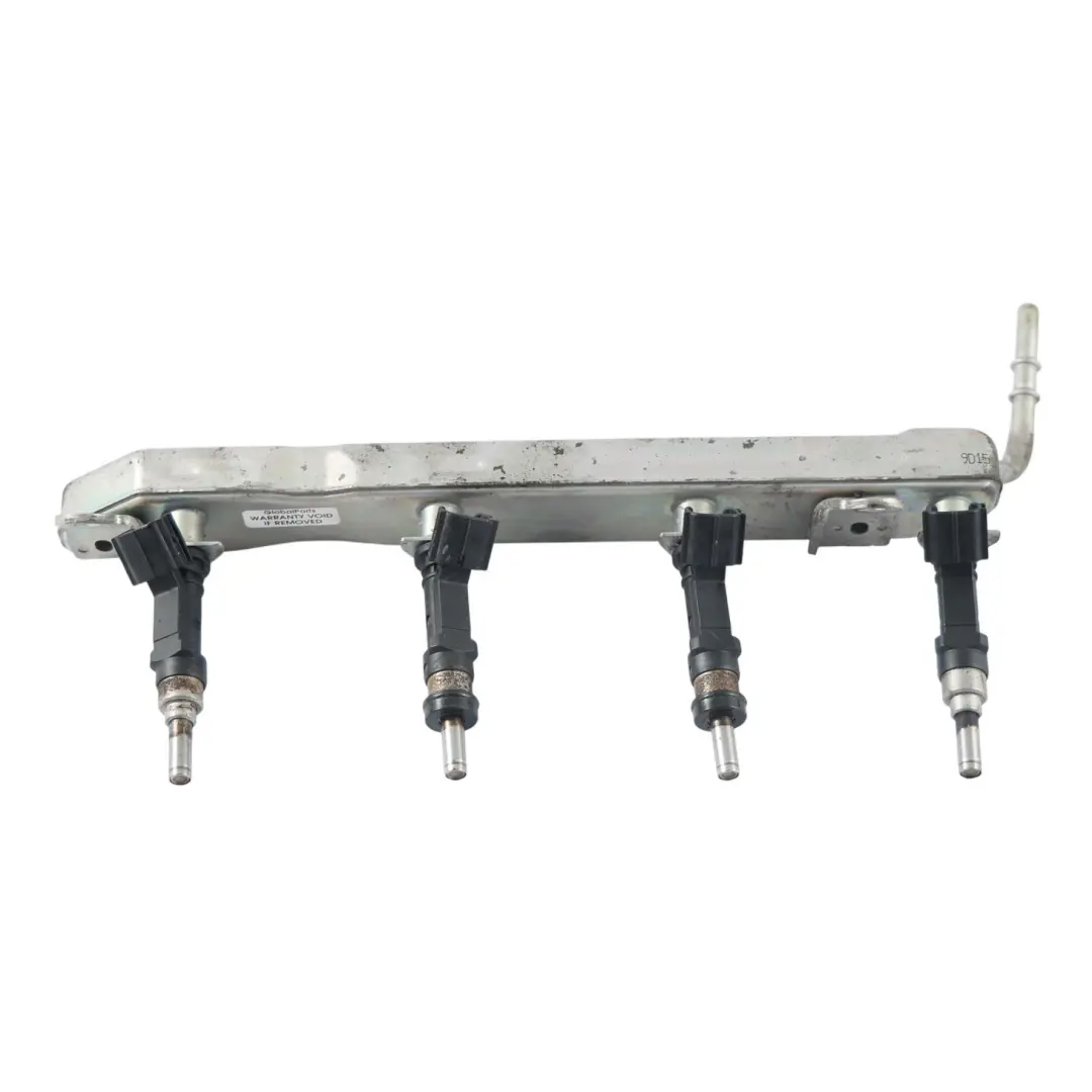 Conduite Carburant Rampe Alimentation Tuyau pour Toyota Yaris P9 à propos du numéro de pièce 2381447020 Toyota Yaris P9 Conduite Carburant Rampe Alimentation Tuyau - SKU 2381447020 - Numéro de pièce 2381447020