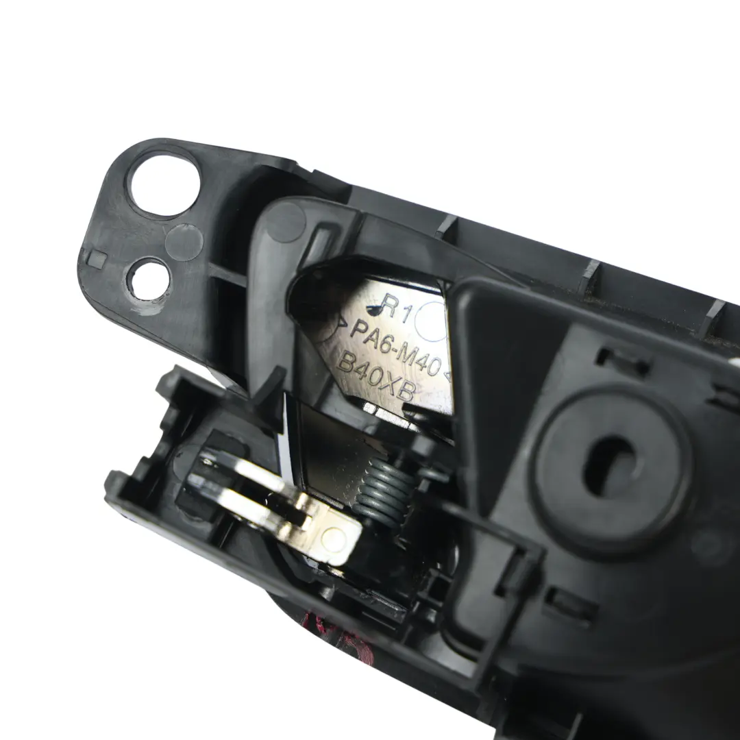 Poignée Intérieure Porte Avant Droite pour Ford Transit Custom à propos du numéro de pièce 2411319 Ford Transit Custom Poignée Intérieure Porte Avant Droite - SKU 2411319 - Numéro de pièce 2411319