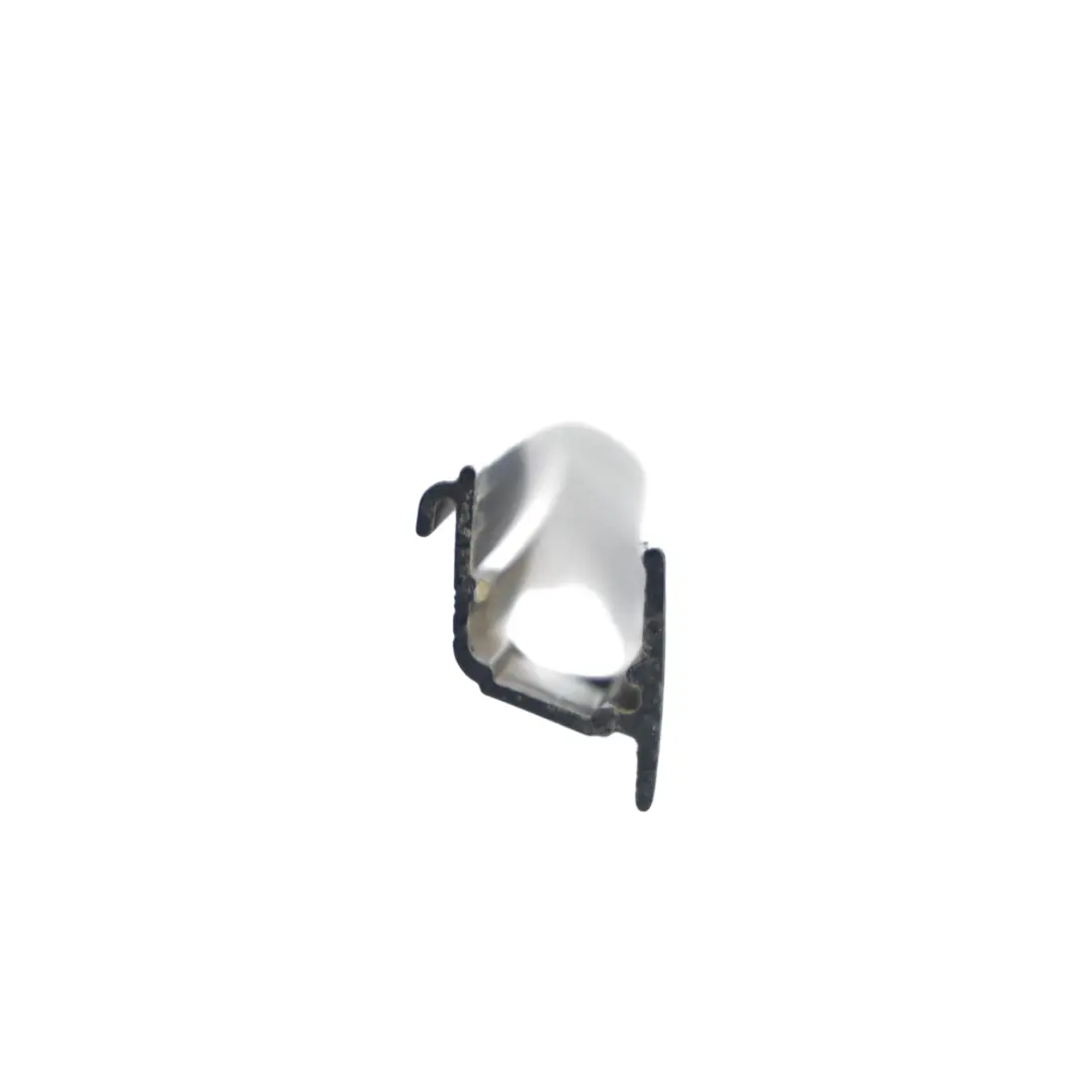 BMW F10 F10 LCI Garniture Cache Guide Lunette Arrière Noir Gauche - SKU 2577237 - Numéro de pièce 2577237