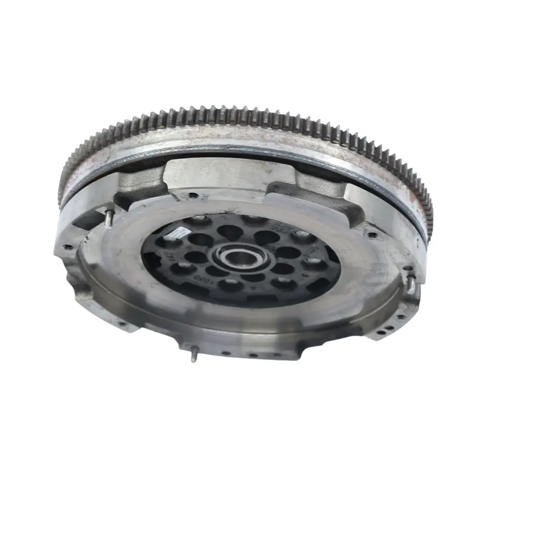 MK8 Koło Zamachowe 2.0 Diesel Automat PZ31-6477-AA do Ford Transit Custom o numerze 2653904 Ford Transit Custom MK8 Koło Zamachowe 2.0 Diesel Automat PZ31-6477-AA - SKU 2653904 - Numer Części 2653904