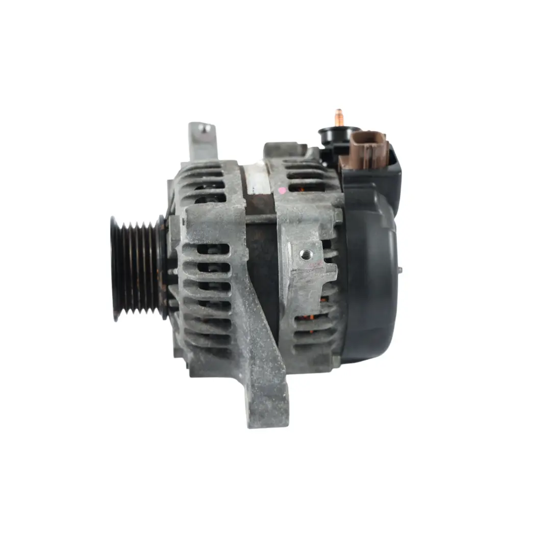 Toyota Yaris P9 Alternator 1.3 VVT-i 100HP Benzyna - SKU 270600Y030 - Numer Części 270600Y030