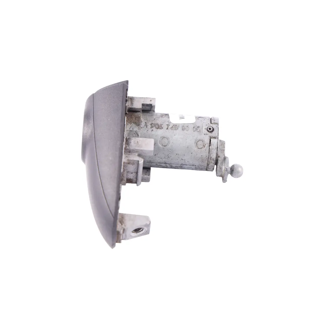 Cache Barillet Porte Avant Gauche Droite pour Volkswagen Crafter 2E à propos du numéro de pièce 2E0837341A Volkswagen Crafter 2E Cache Barillet Porte Avant Gauche Droite - SKU 2E0837341A-1 - Numéro de pièce 2E0837341A