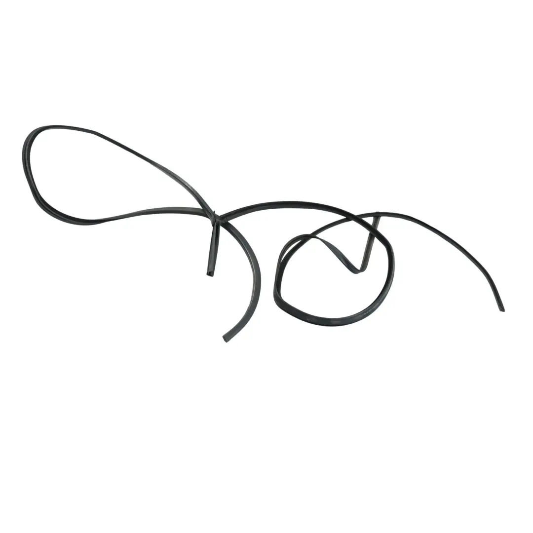 Door Window Seal Rubber Gasket Front Right O/S to Volkswagen Crafter 2E with Part number 2E0837404 Volkswagen Crafter 2E Door Window Seal Rubber Gasket Front Right O/S - SKU 2E0837404 - Part number 2E0837404