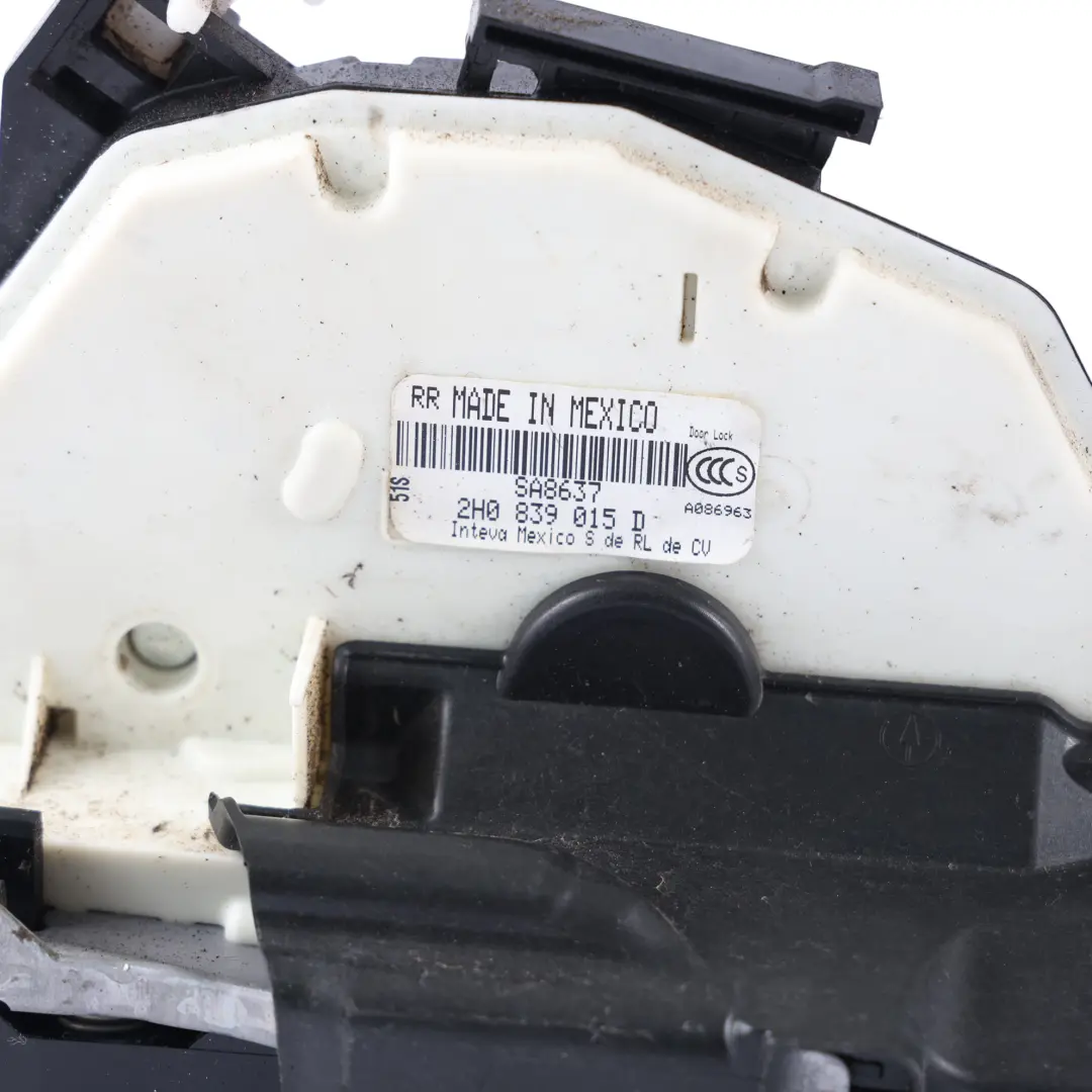 2H Cerradura Puerta Trasera Izquierda para Volkswagen Amarok con número de pieza 2H0839015D Volkswagen Amarok 2H Cerradura Puerta Trasera Izquierda - SKU 2H0839015D - Número de pieza 2H0839015D