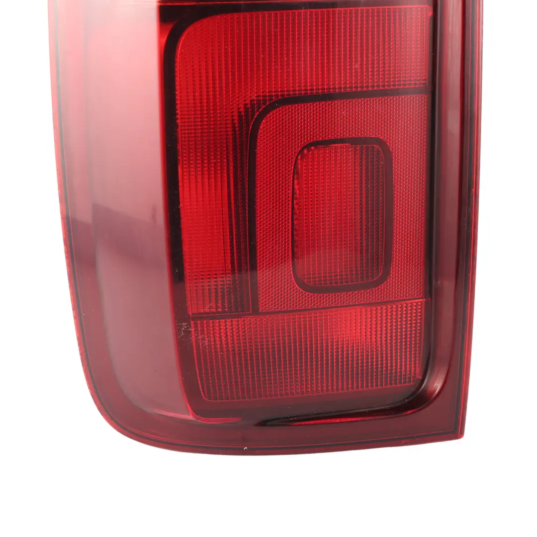Volkswagen Amarok 2H Lampa Tylna Przeciwmgielna Prawa - SKU 2H2945096J - Numer Części 2H2945096J
