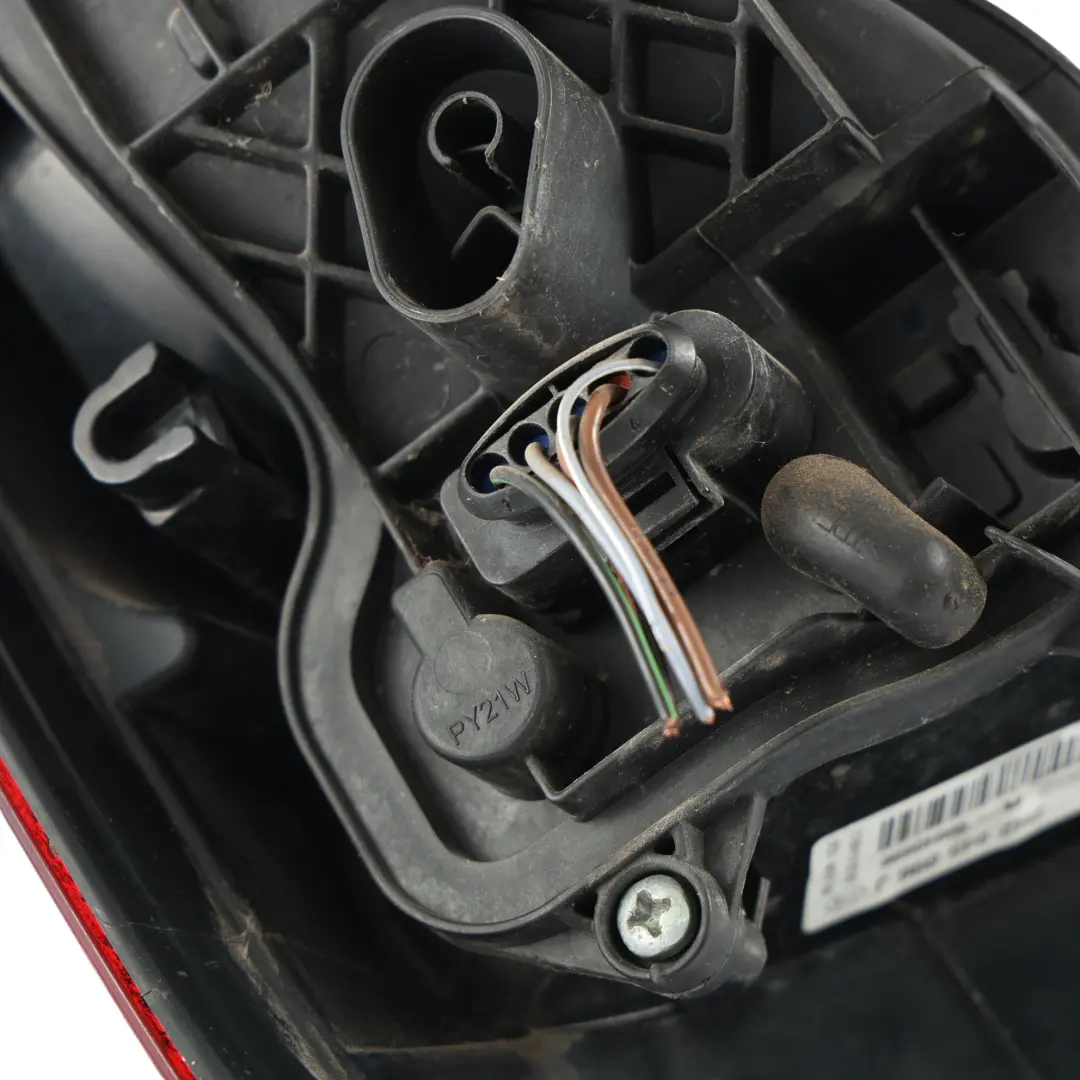Volkswagen Amarok 2H Fanale Posteriore Fendinebbia Destro - SKU 2H2945096J - Numero di parte 2H2945096J
