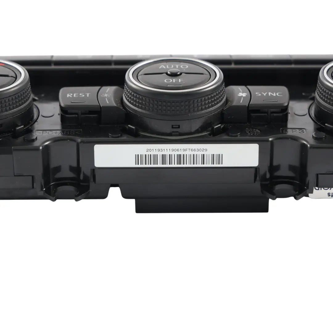 2H Panel Sterowania Ogrzewaniem Klimatyzacją do Volkswagen Amarok o numerze 2H6907040B Volkswagen Amarok 2H Panel Sterowania Ogrzewaniem Klimatyzacją - SKU 2H6907040B - Numer Części 2H6907040B