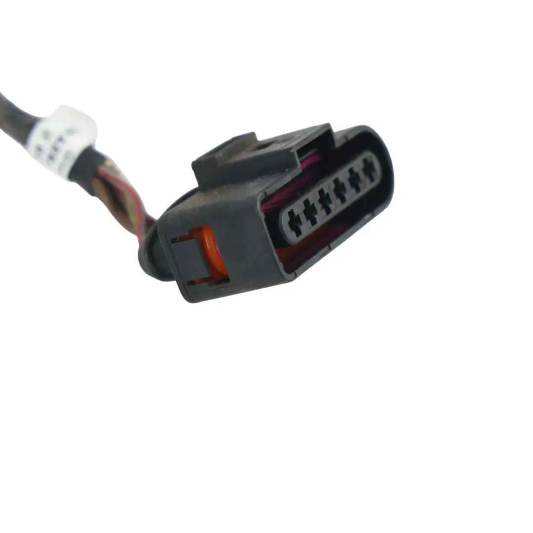 Volkswagen Caddy Mk3 Rear Tail Light Lamp Wiring Plug Socket - SKU 2K0945096M-2 - Part number 2K0945096M