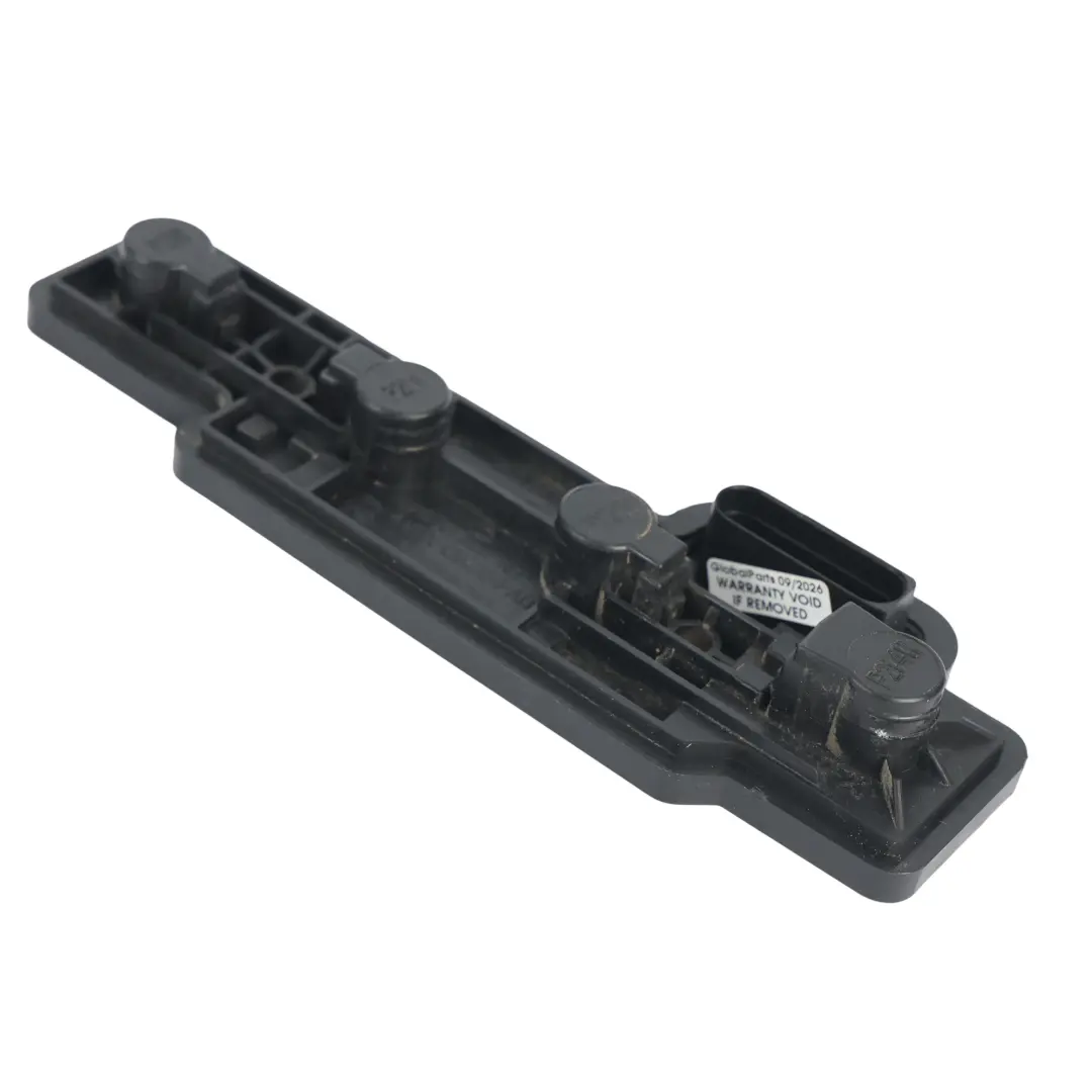 Volkswagen Caddy MK3 Portalámparas Luz Trasera Derecha - SKU 2K0945258A - Número de pieza 2K0945258A