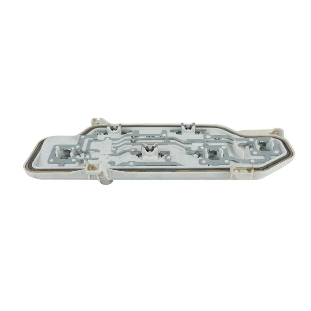 LED Terzo Stop Portalampada Sinistra per Volkswagen Caddy Maxi SA con numero di parte 2K1945257B Volkswagen Caddy Maxi SA LED Terzo Stop Portalampada Sinistra - SKU 2K1945257B - Numero di parte 2K1945257B