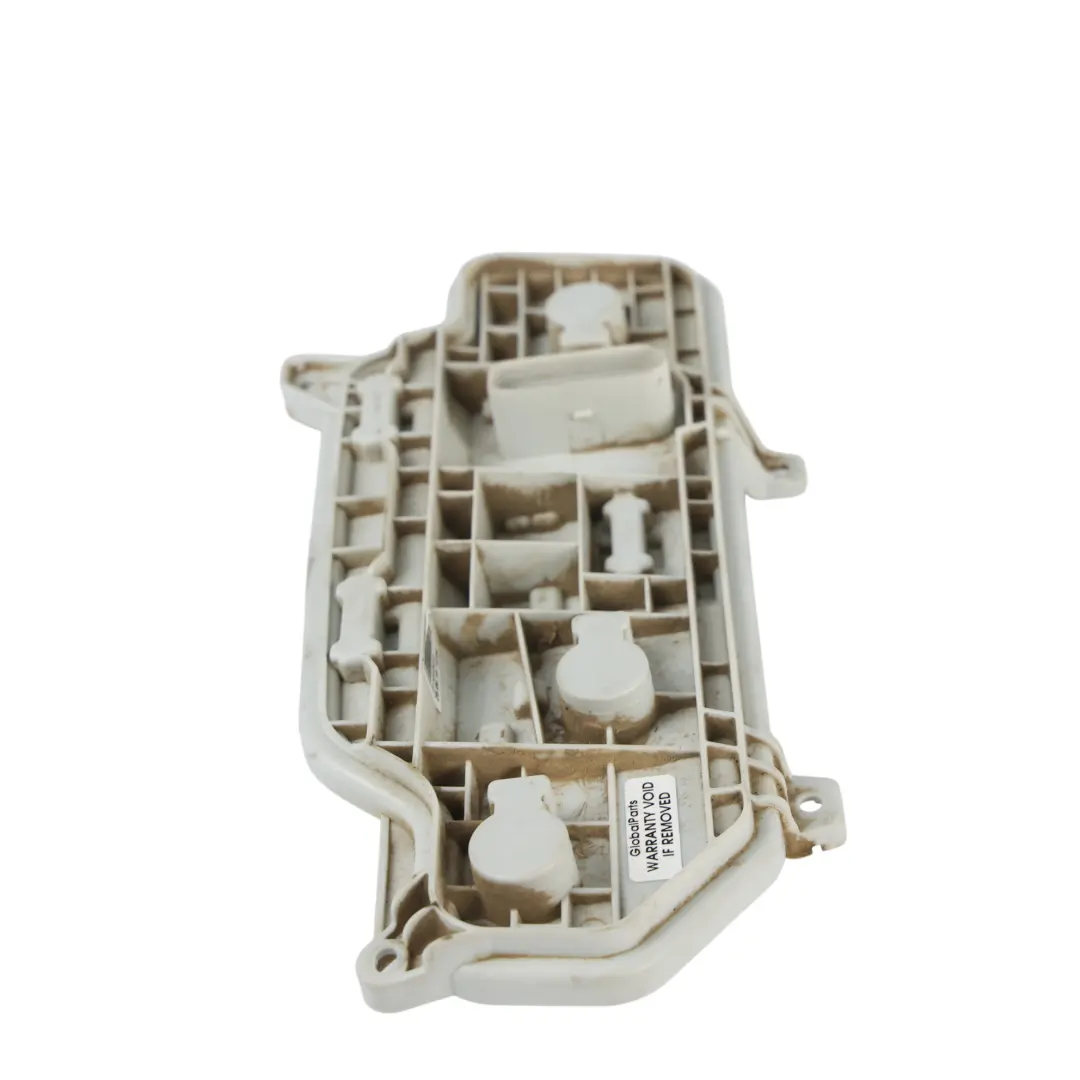 Volkswagen Caddy Maxi SA LED Troisième Feu Stop Porte-Ampoule Gauche - SKU 2K1945257B - Numéro de pièce 2K1945257B