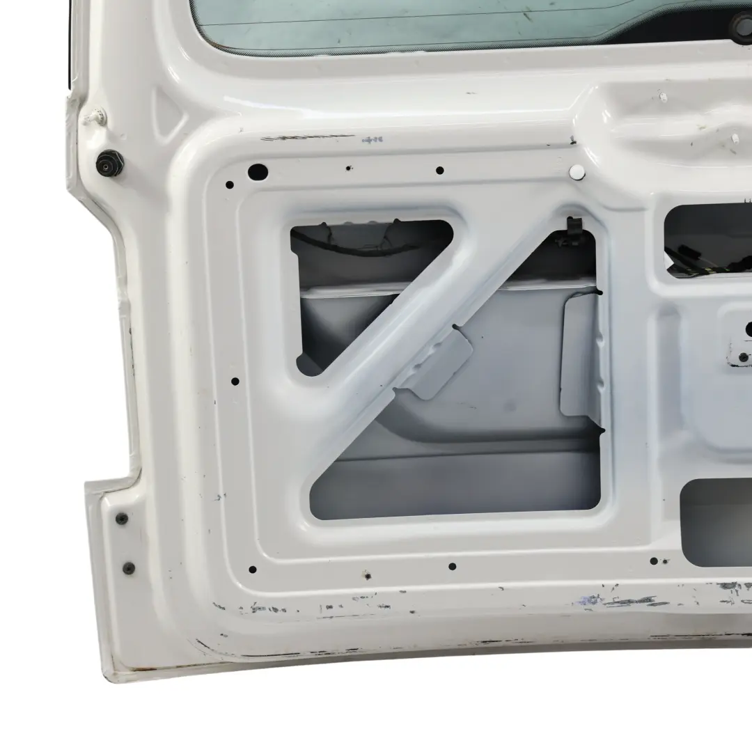 2K Klapa Bagażnika Tył Candy White Biały - F9E do Volkswagen VW Caddy o numerze 2K5827025B Volkswagen VW Caddy 2K Klapa Bagażnika Tył Candy White Biały - F9E - SKU 2K5827025B-CAN - Numer Części 2K5827025B