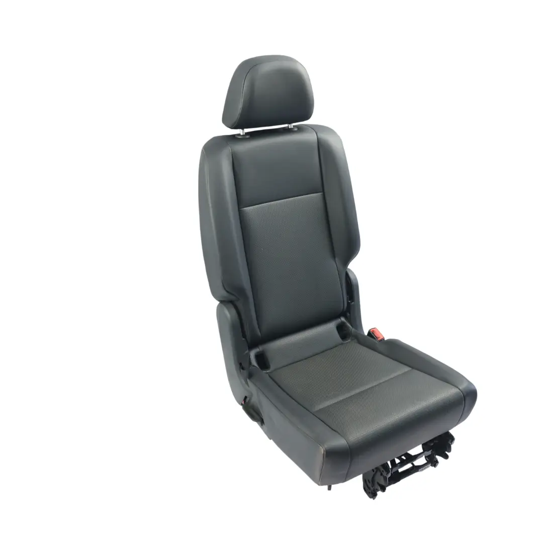 Rücksitzbank Rechts Kunstleder Schwarz für Volkswagen Caddy Maxi SA mit Teilenummer 2K5883456AM Volkswagen Caddy Maxi SA Rücksitzbank Rechts Kunstleder Schwarz - SKU 2K5883456AM - Teilenummer 2K5883456AM