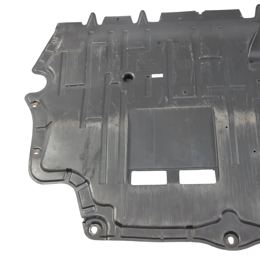 Osłona Silnika Wygłuszająca Dolna 2.0 TDI do Volkswagen Passat B6 o numerze 3C0825235M Volkswagen Passat B6 Osłona Silnika Wygłuszająca Dolna 2.0 TDI - SKU 3C0825235M - Numer Części 3C0825235M