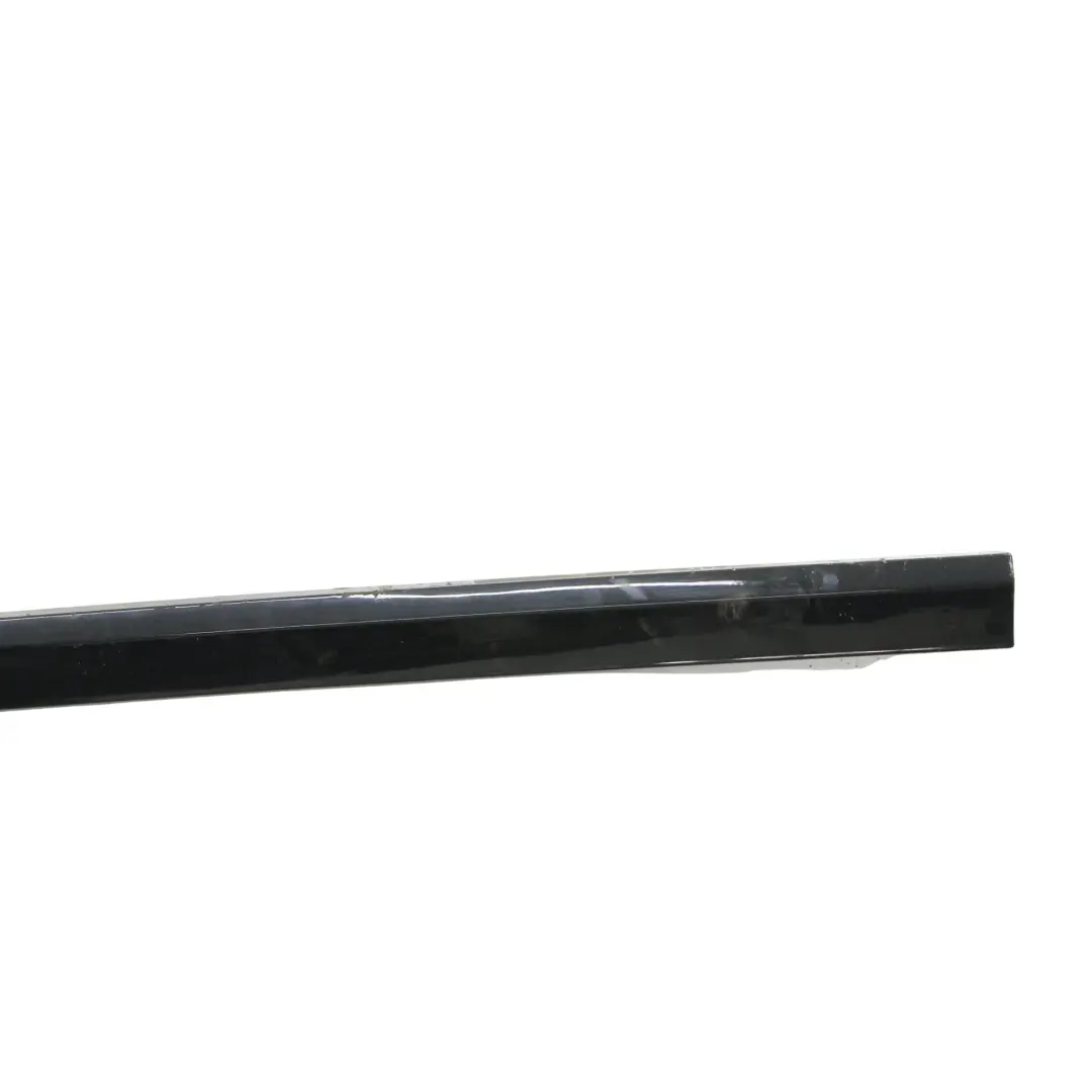 Volkswagen Passat B6 Listwa Drzwi Przednia Prawa Deep Black C9X - SKU 3C0854940B-DBL - Numer Części 3C0854940B