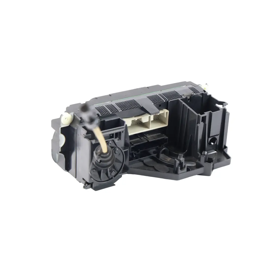 Audi A3 8P Passat CC Panel Control Climatizador Calefacción - SKU 3C2820045A - Número de pieza 3C2820045A