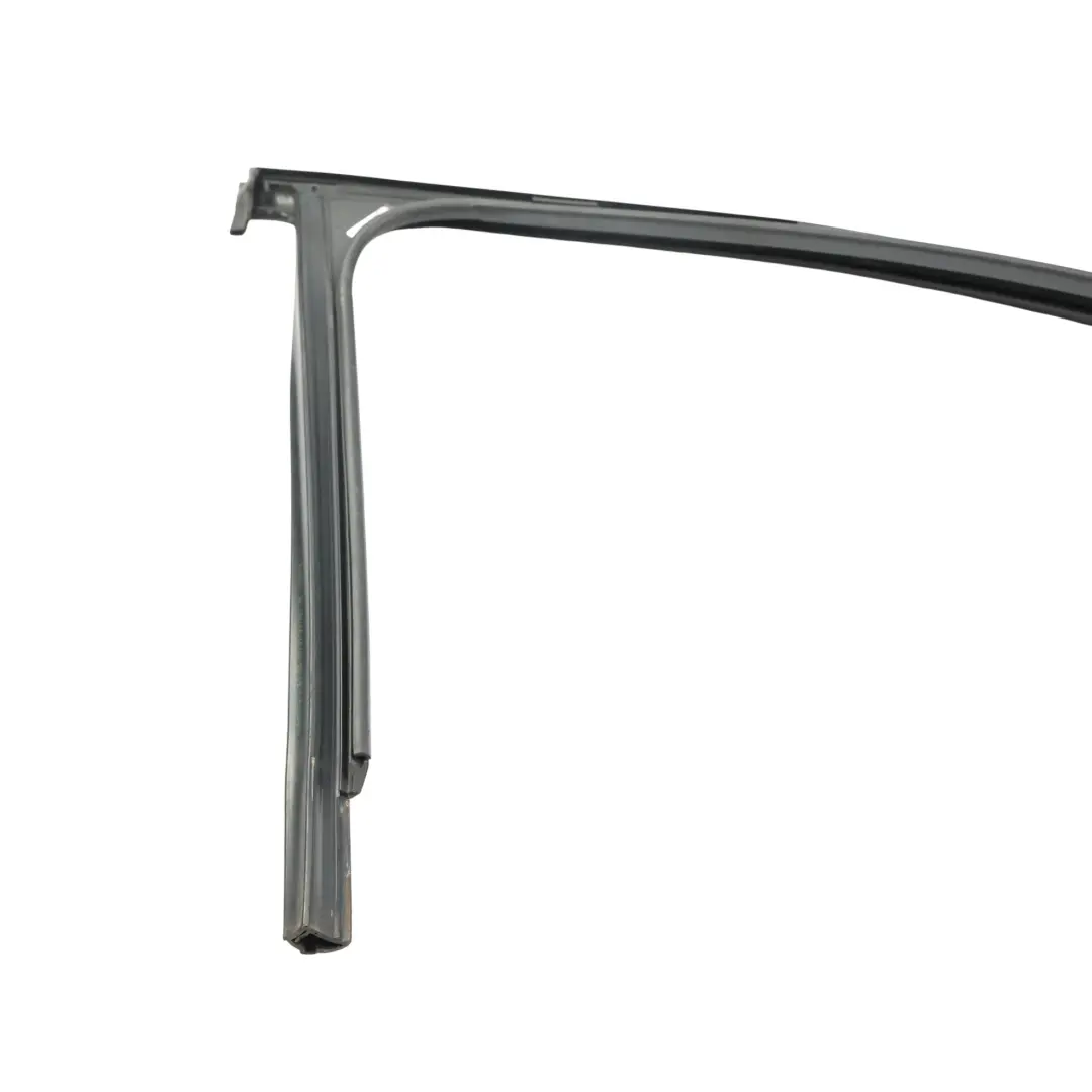 Guarnizione Vetro Porta Anteriore Sinistra per Volkswagen Passat B7 con numero di parte 3C4837431G Volkswagen Passat B7 Guarnizione Vetro Porta Anteriore Sinistra - SKU 3C4837431G - Numero di parte 3C4837431G