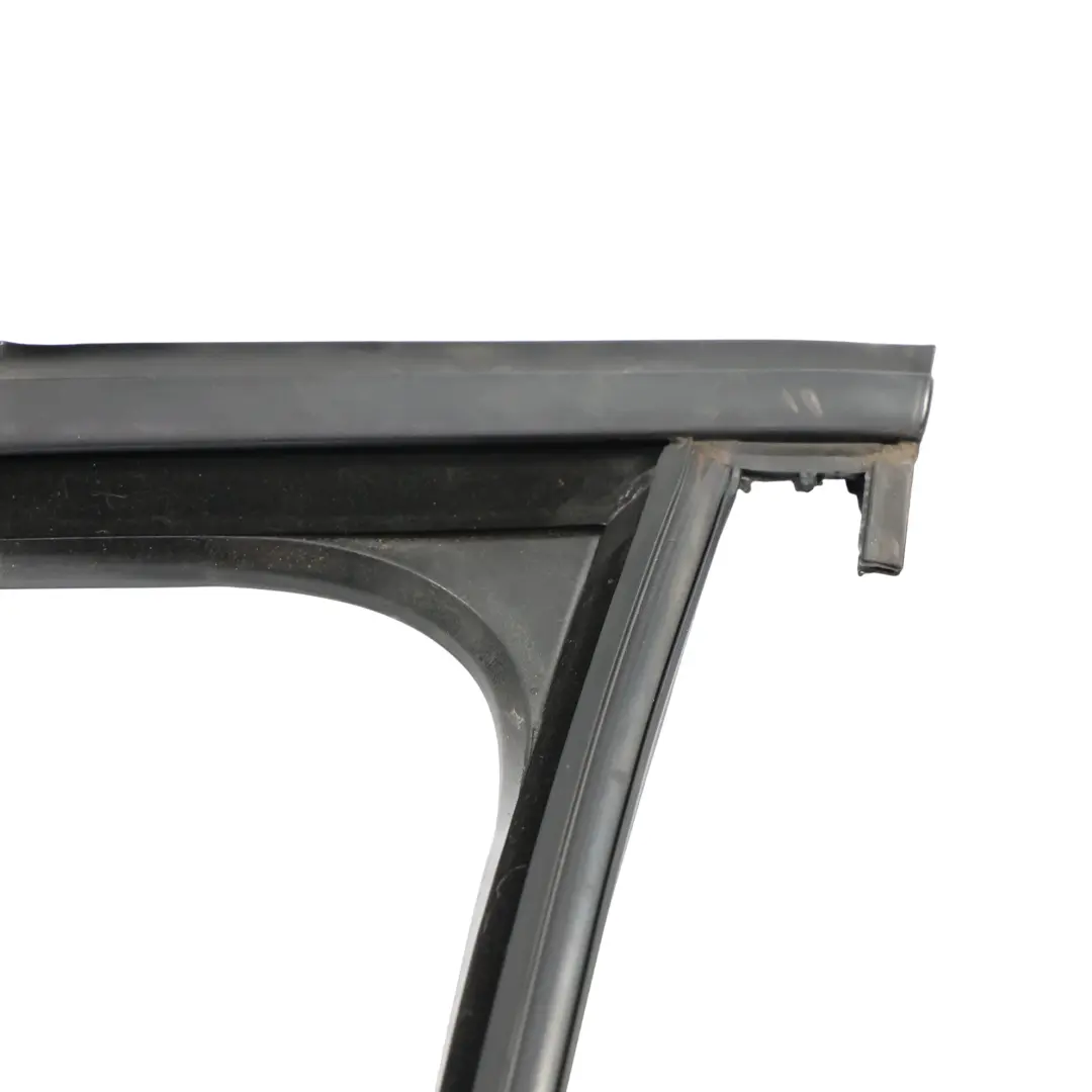 Junta Cristal Puerta Delantera Izquierda para Volkswagen Passat B7 con número de pieza 3C4837431G Volkswagen Passat B7 Junta Cristal Puerta Delantera Izquierda - SKU 3C4837431G - Número de pieza 3C4837431G