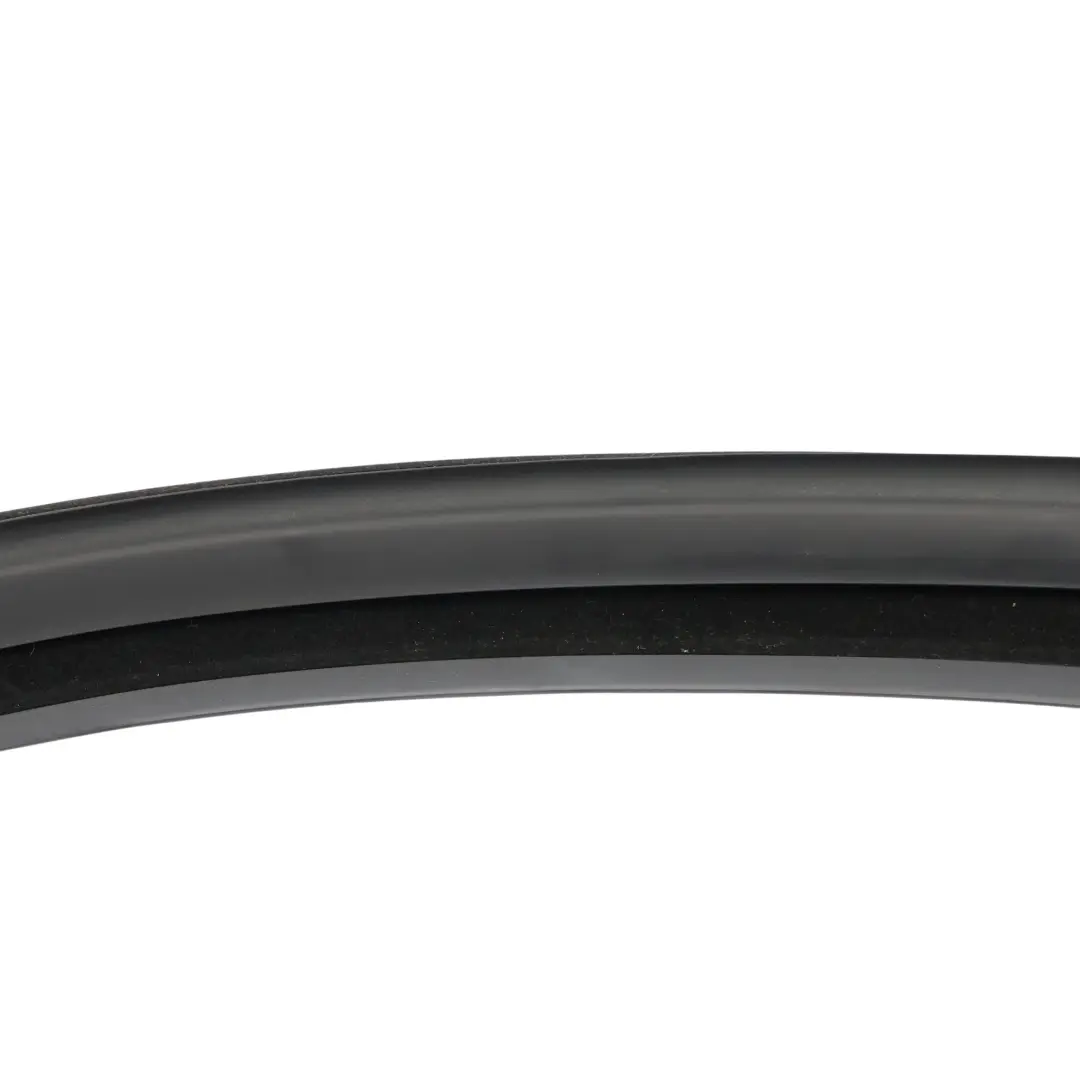 Junta Cristal Puerta Delantera Izquierda para Volkswagen Passat B7 con número de pieza 3C4837431G Volkswagen Passat B7 Junta Cristal Puerta Delantera Izquierda - SKU 3C4837431G - Número de pieza 3C4837431G