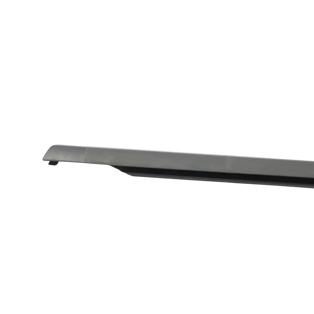 Junta Ventana Puerta Delantera Izquierda para Volkswagen Passat B6 B7 con número de pieza 3C4837477B Volkswagen Passat B6 B7 Junta Ventana Puerta Delantera Izquierda - SKU 3C4837477B - Número de pieza 3C4837477B