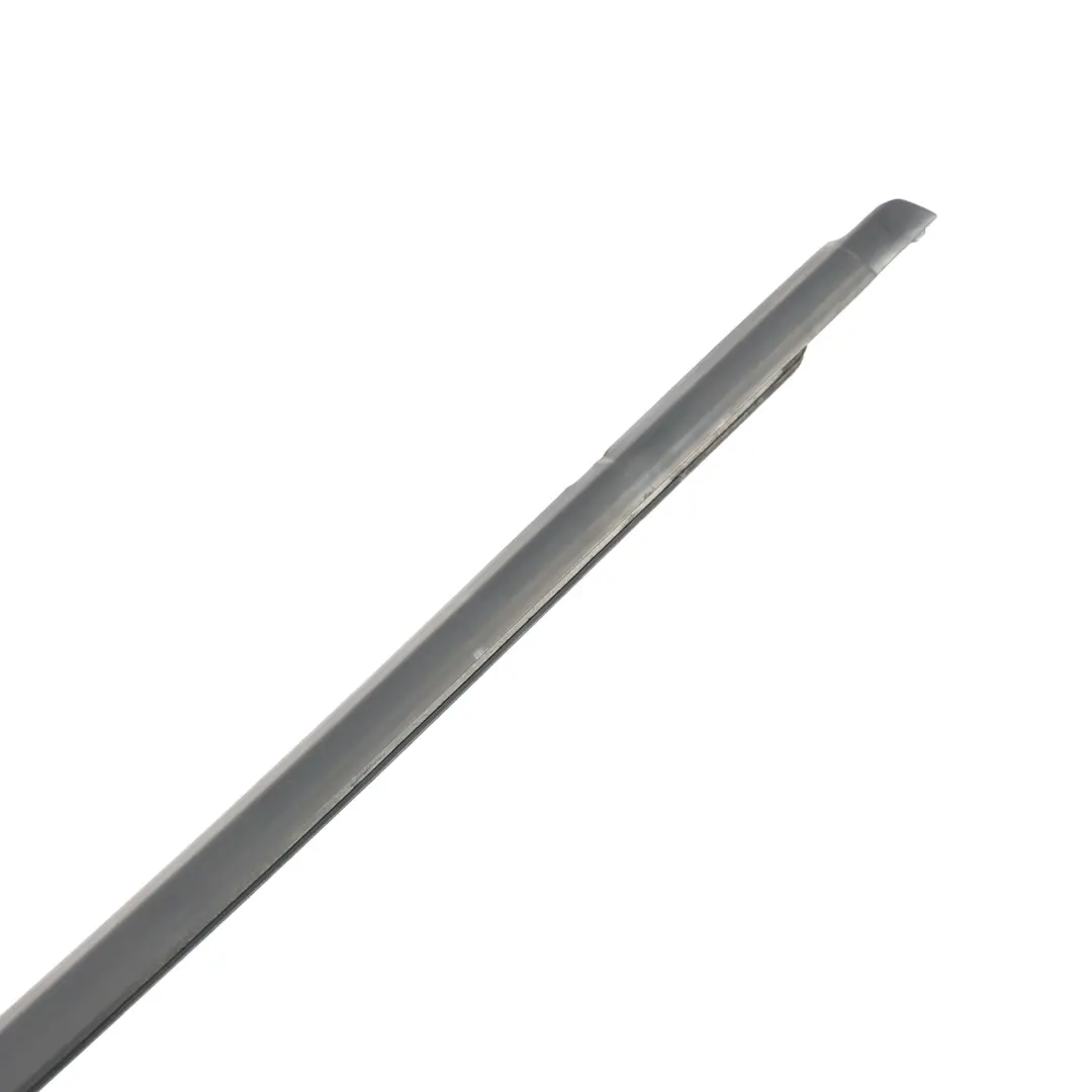 Burlete Ventanilla Puerta Delantera Derecha para Volkswagen Passat B6 con número de pieza 3C4837478B Volkswagen Passat B6 Burlete Ventanilla Puerta Delantera Derecha - SKU 3C4837478B - Número de pieza 3C4837478B