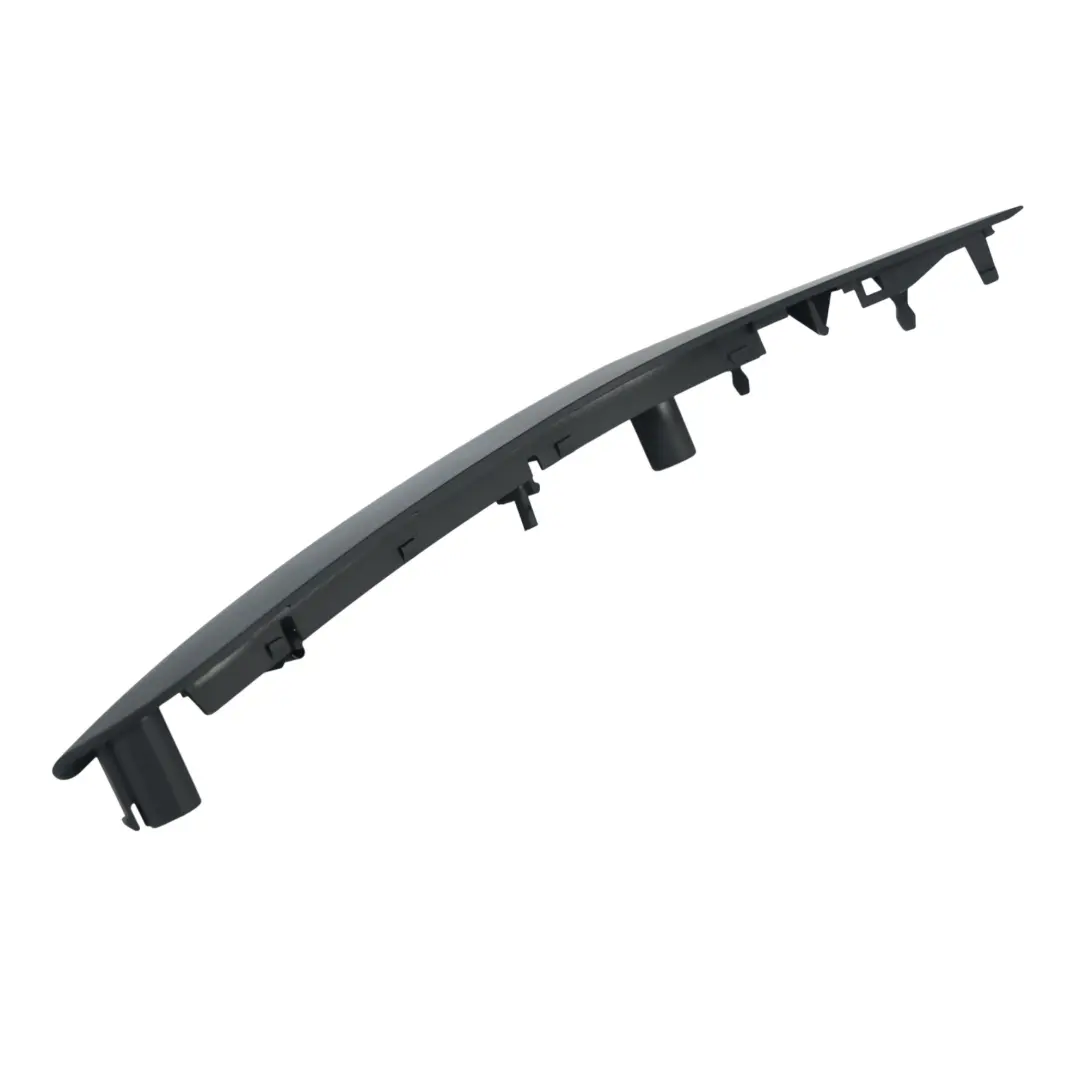 Türgriff Blende Abdeckung Hinten Links für Volkswagen Passat B6 mit Teilenummer 3C4867371A Volkswagen Passat B6 Türgriff Blende Abdeckung Hinten Links - SKU 3C4867371A - Teilenummer 3C4867371A
