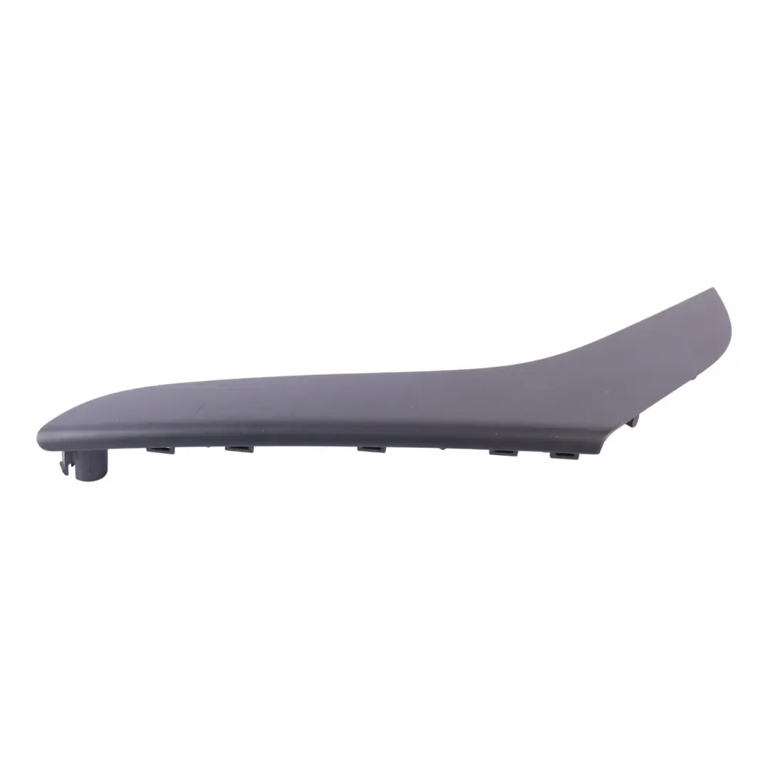 Türgriff Hinten Abdeckung Blende Rechts für Volkswagen Passat B6 mit Teilenummer 3C4867372A Volkswagen Passat B6 Türgriff Hinten Abdeckung Blende Rechts - SKU 3C4867372A - Teilenummer 3C4867372A