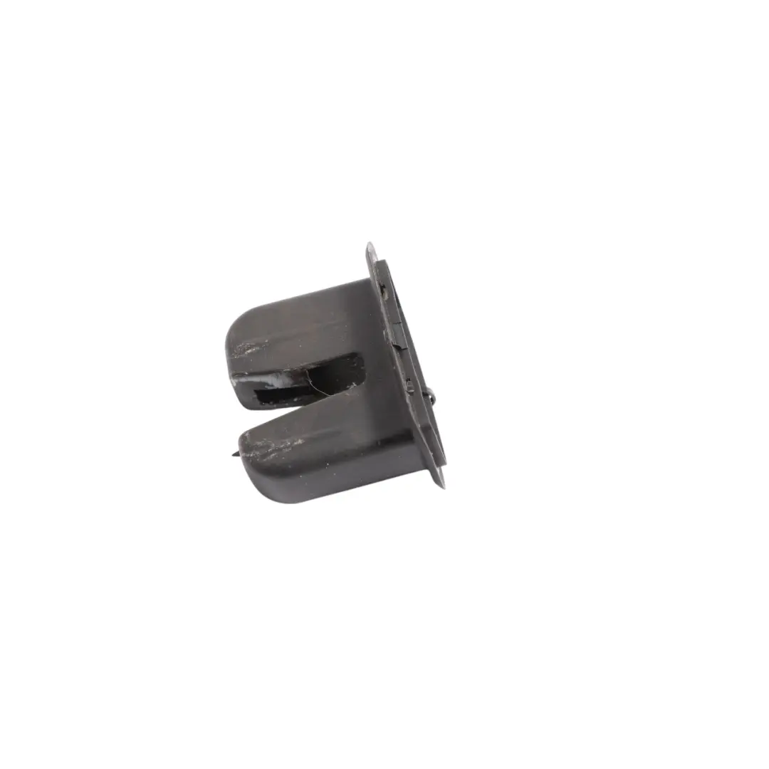 Volkswagen Passat B7 Cache Serrure Coffre Panneau Entourage - SKU 3C5827520B - Numéro de pièce 3C5827520B
