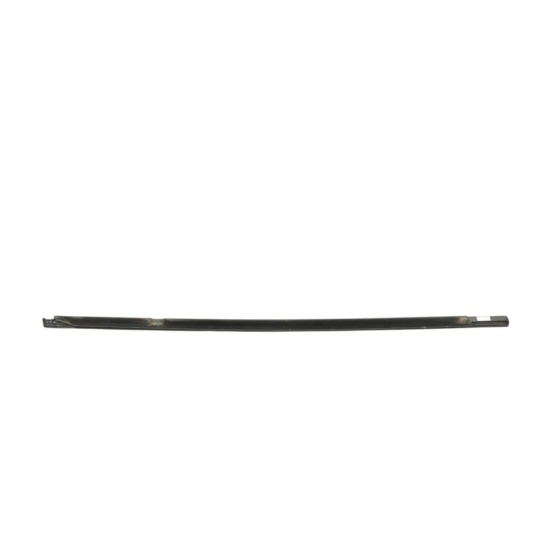 Joint Fenêtre Porte Arrière Gauche pour Volkswagen Passat B6 B7 à propos du numéro de pièce 3C5839477B Volkswagen Passat B6 B7 Joint Fenêtre Porte Arrière Gauche - SKU 3C5839477B - Numéro de pièce 3C5839477B