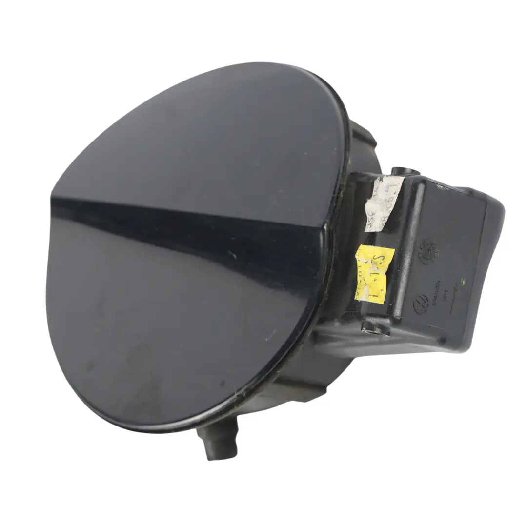 Sportello Carburante Tappo Serbatoio Nero Perla C9X per Volkswagen Passat CC con numero di parte 3C8809857E Volkswagen Passat CC Sportello Carburante Tappo Serbatoio Nero Perla C9X - SKU 3C8809857E-DBL - Numero di parte 3C8809857E
